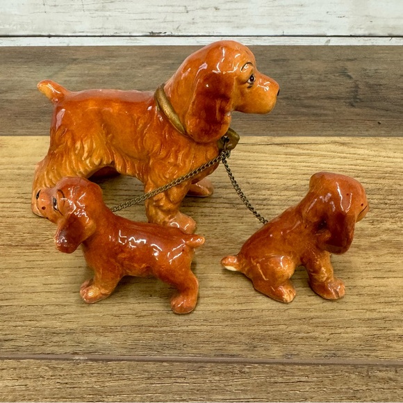 Vintage Ceramic Cocker Spaniel Mother Doggy With Chain Leashed Puppies Figurine - Picture 3 of 7